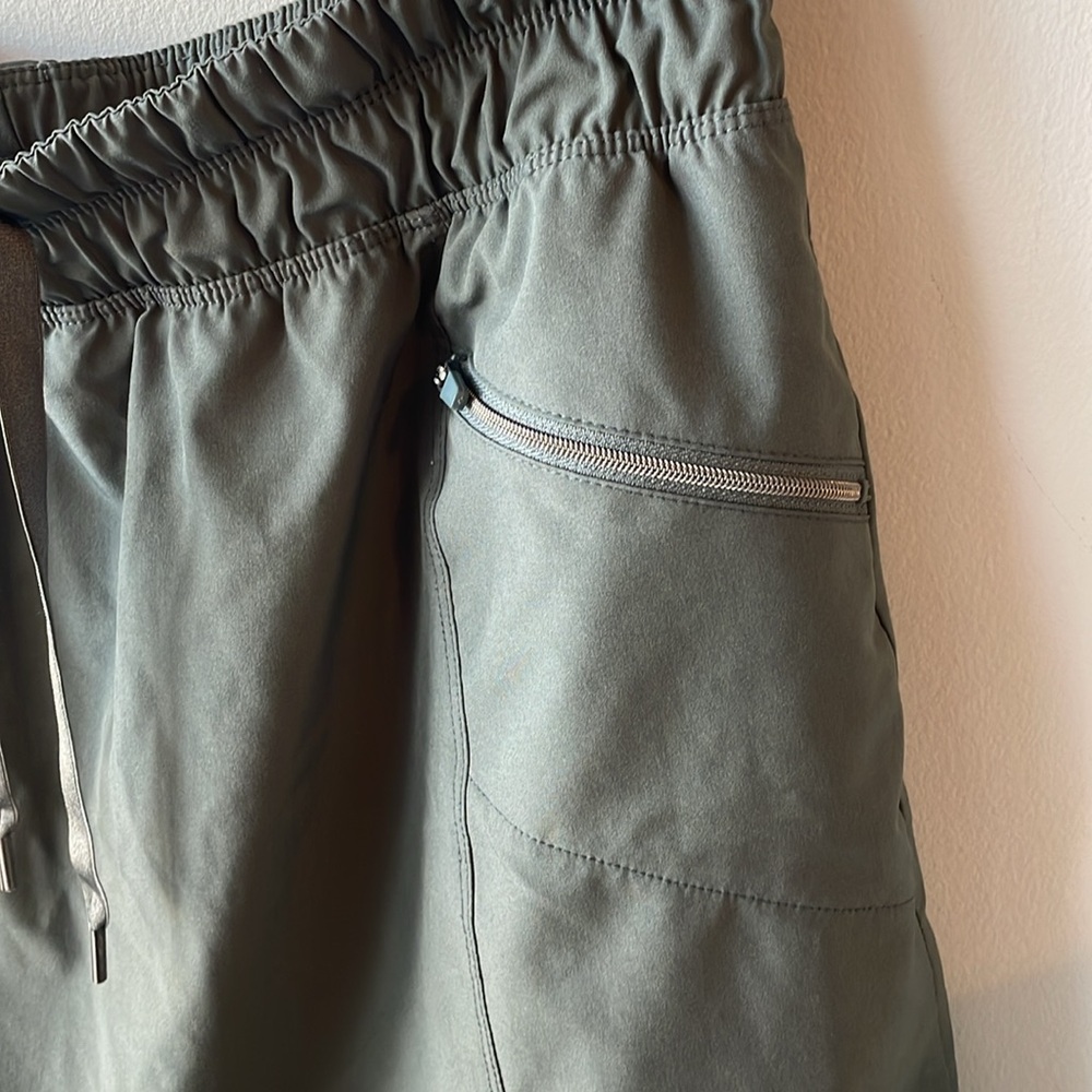 Apana Performance Green Drawstring Skort - Picture 5 of 12
